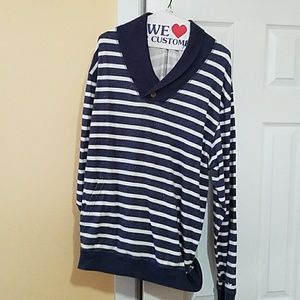 Univibe v neck sweater shirt worn once